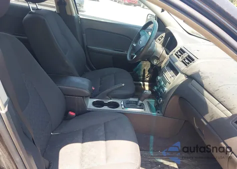 2011 Ford Fusion Se z USA, uszkodzony, nr VIN 3FAHP0HA2BR320845